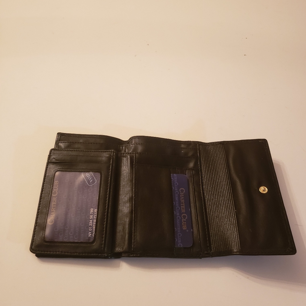 Charter Club wallet - Picture 4 of 4